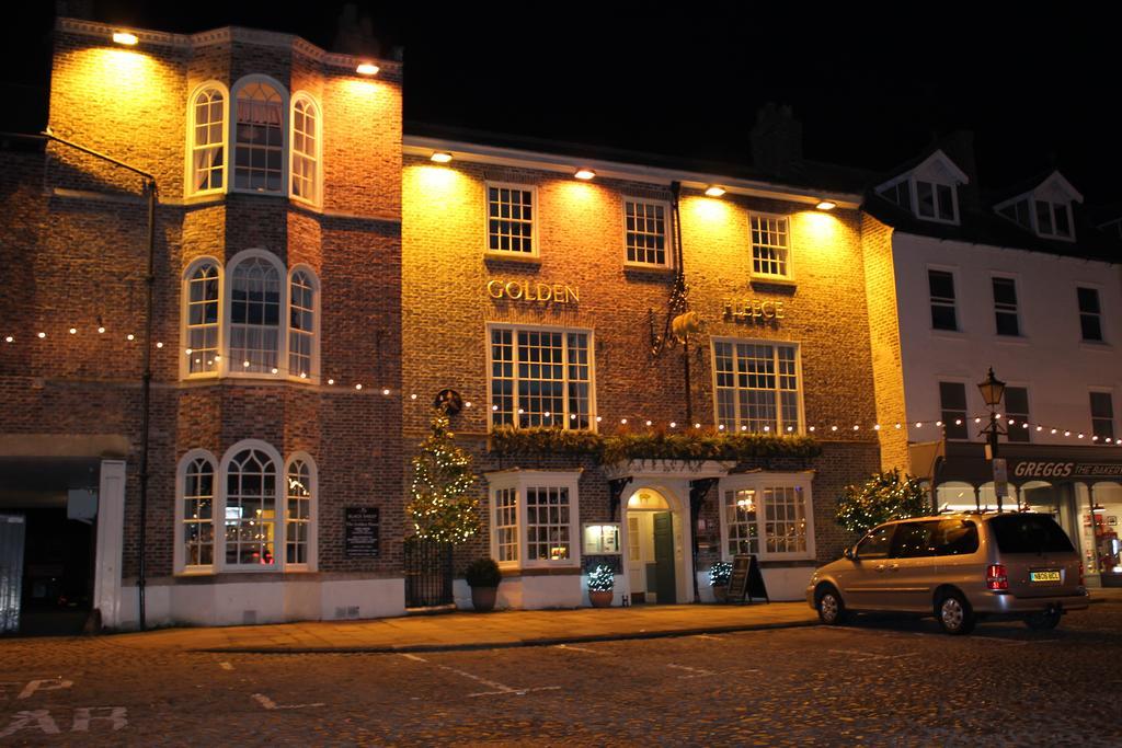 The Golden Fleece Hotel, Thirsk, North Yorkshire Exterior photo